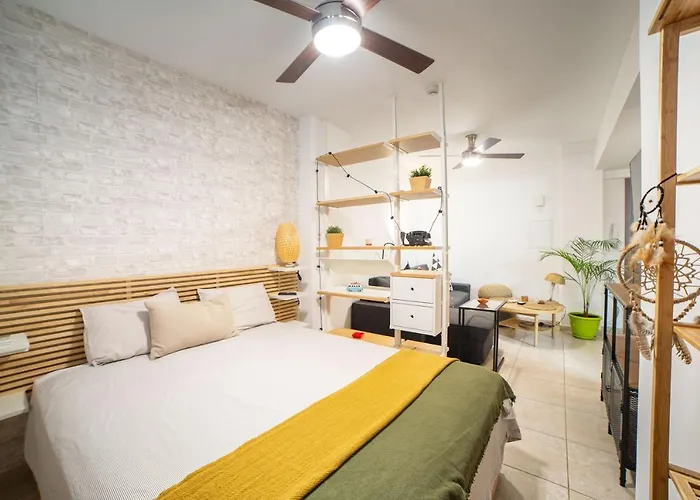 Appartments In The Historic Center Near Lägenhet Limassol