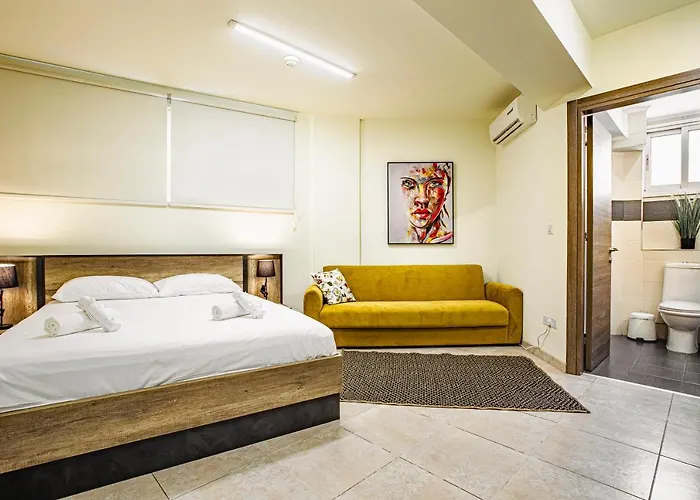 Appartments In The Historic Center Near Lägenhet