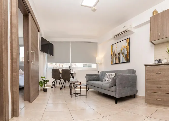 Апартаменты Appartments In The Historic Center Near Лимасол