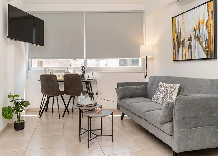 Appartments In The Historic Center Near *