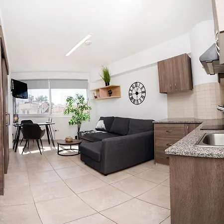 Appartments In The Historic Center Near Apartamento Limassol